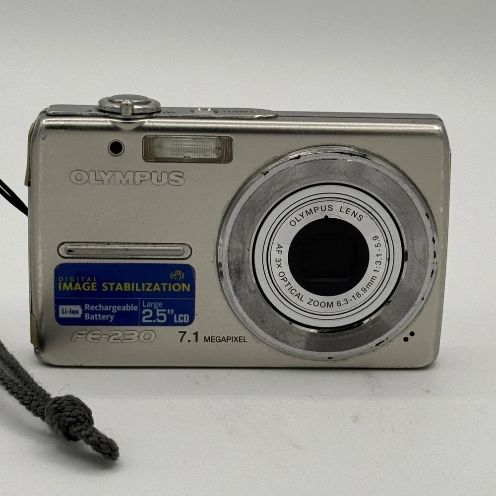 Olympus FE-230 7.1MP Digital Camera Silver 3x Optical Zoom Y2K Point and Shoot